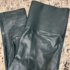 Carbon 38 Takara Shine Full Length liquid leggings safe smoky green